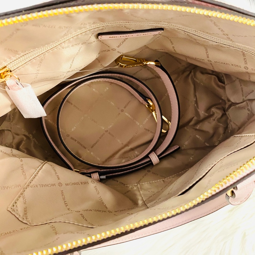Michael Kors Cindy Large Dome Satchel - Picture 9 of 14
